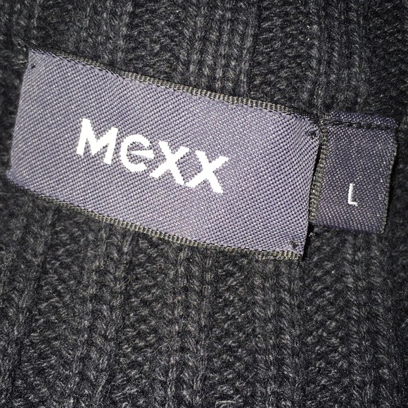 Mexx Zipup Sweater - Picture 2 of 2